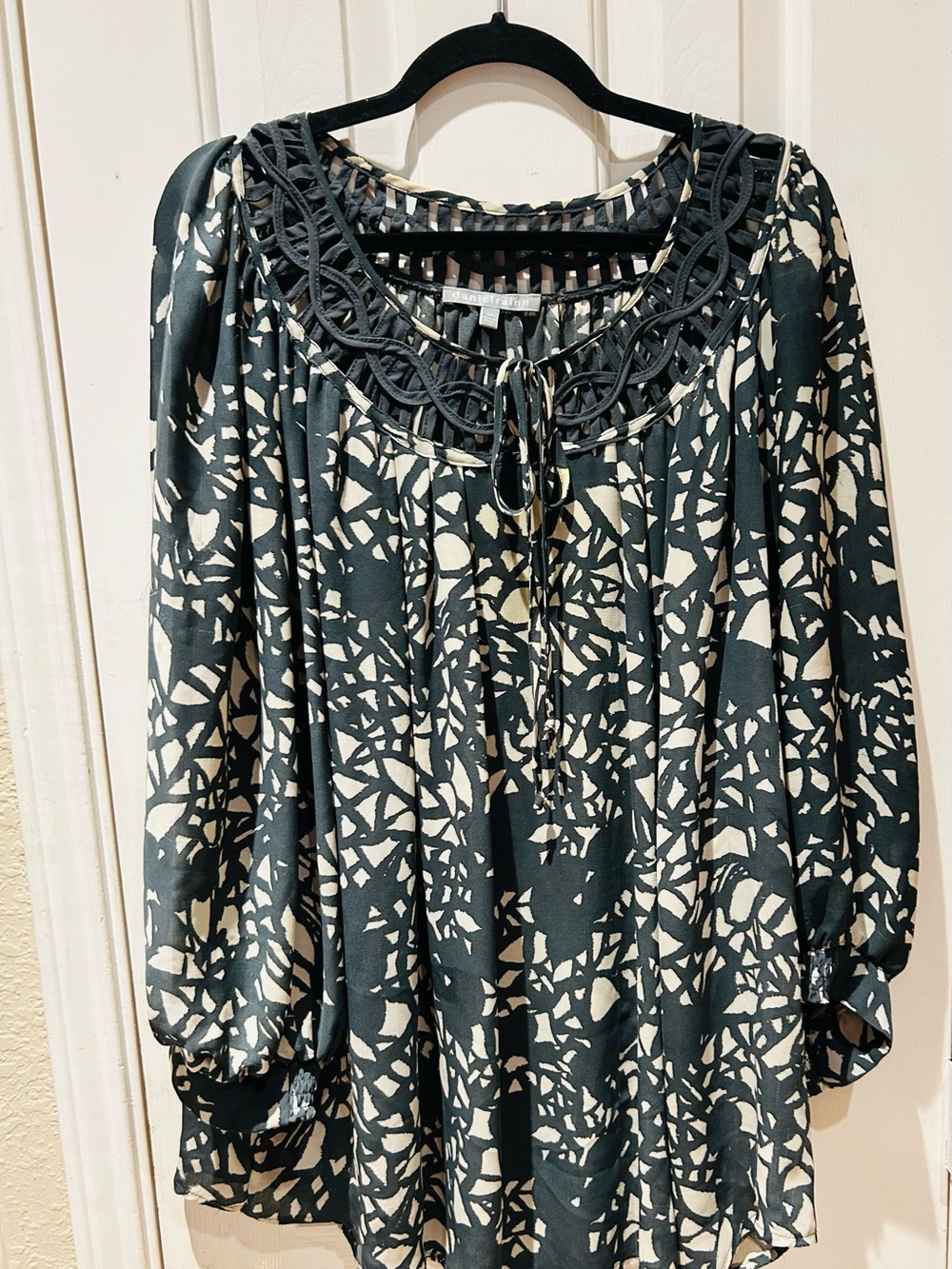 Daniel Rainn Black and Cream Abstract Printed Tie-Neck Tunic